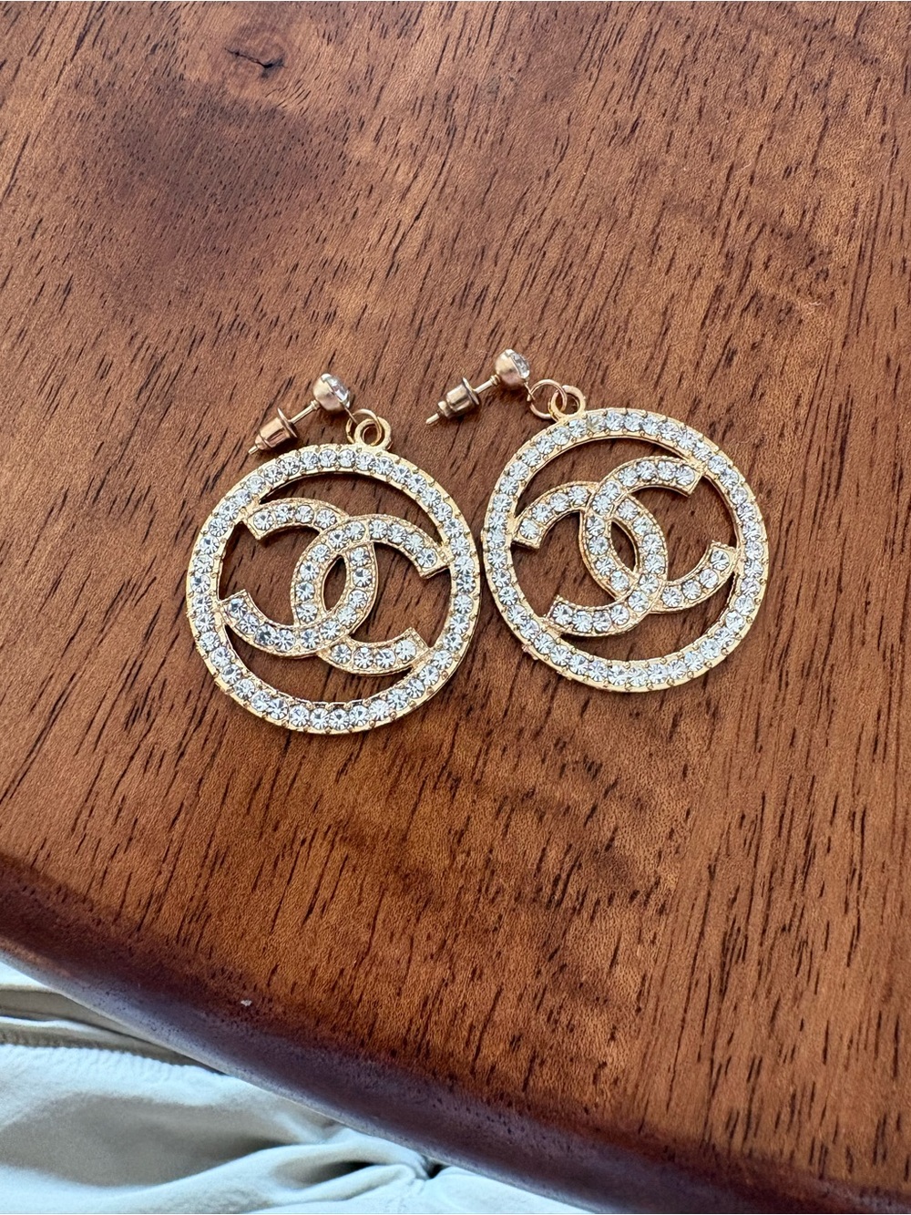 Chanel cc Gold Crystal Interlocking Circle Drop Earrings